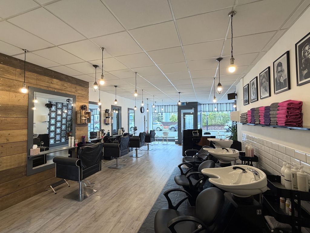 Property photo 3 of 13 Photo 2