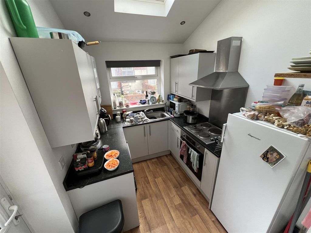 Property photo 2 of 12 Image00003.Jpeg