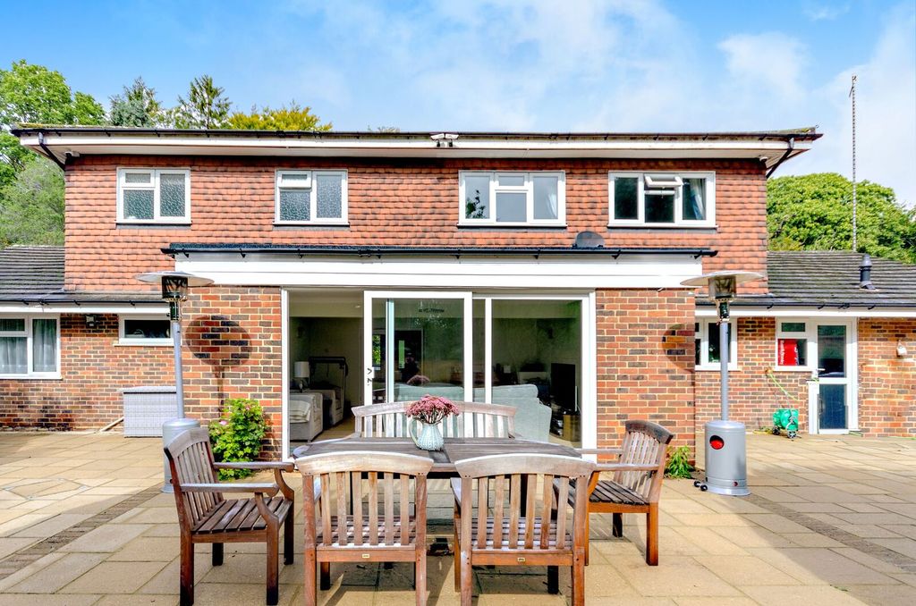 Additional image 8 of 5 bed detached house for saleMark Way, Godalming GU7