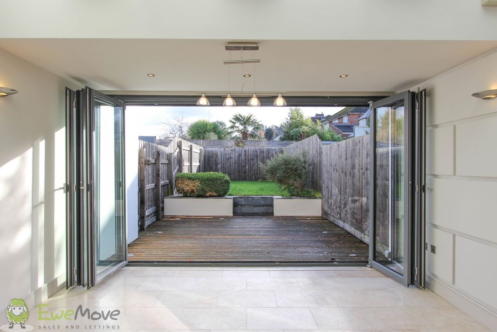 Property photo 1 of 15 Img_0485-2