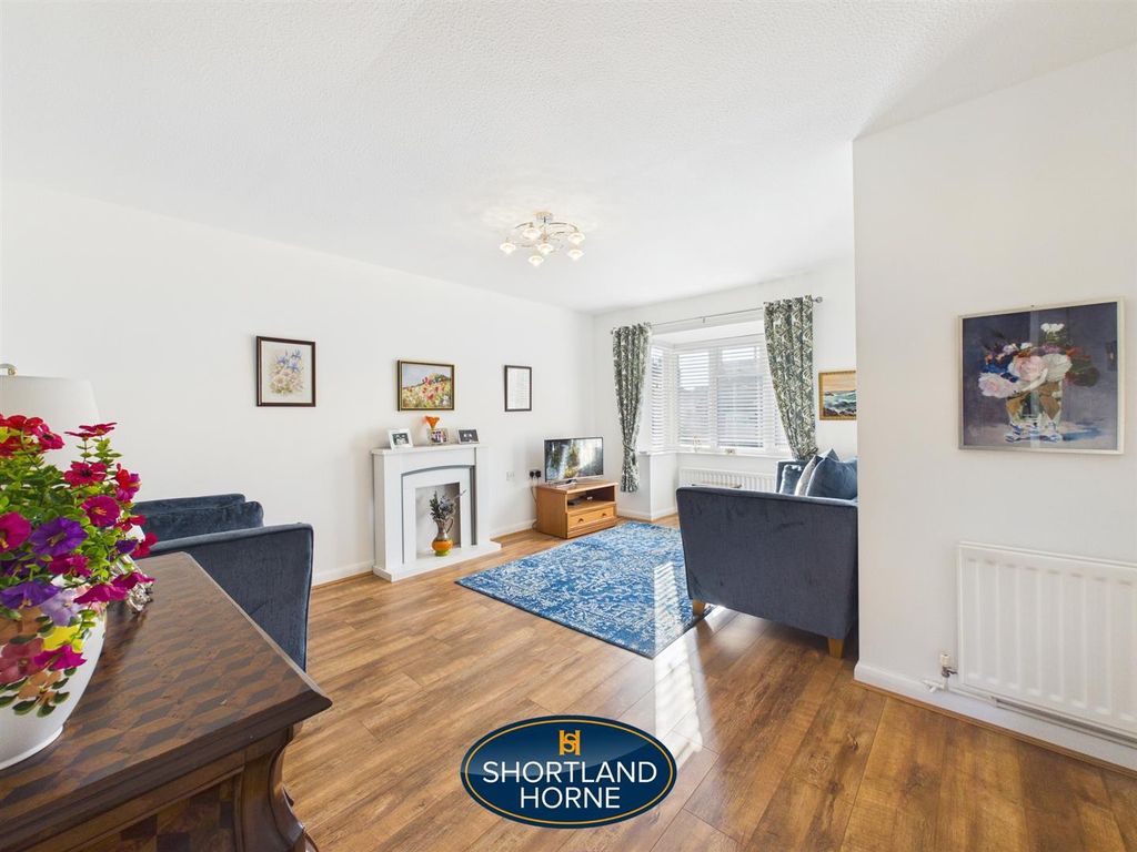 Property photo 2 of 16 Cam04377G0-Pr0144-Still005.Jpg