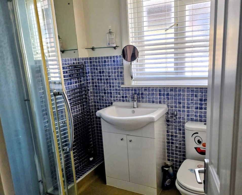 Property photo 3 of 7 Picture No. 01