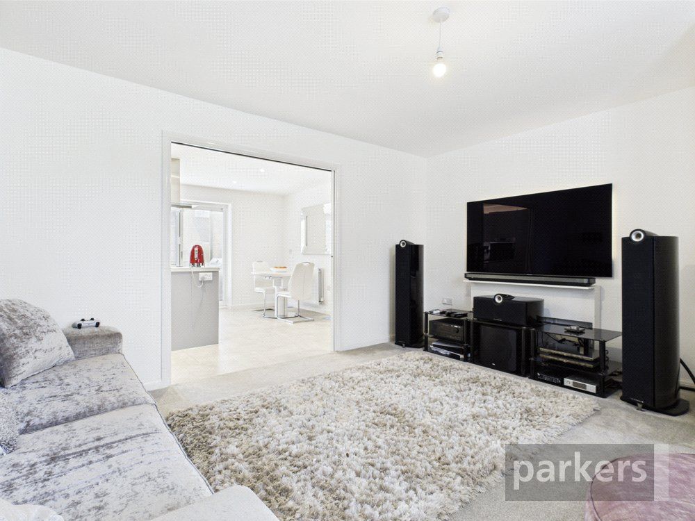 Property photo 3 of 36 Picture No. 10