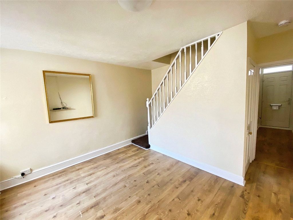 Property photo 3 of 11 Picture No. 05