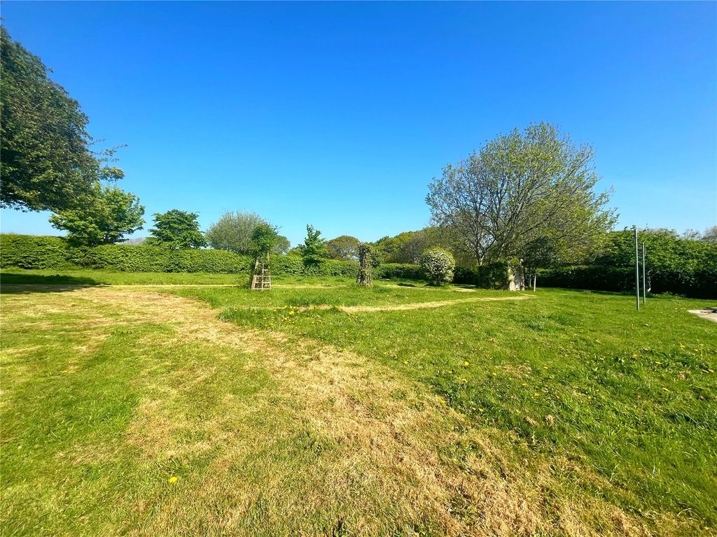 Property photo 3 of 30 Picture No. 33