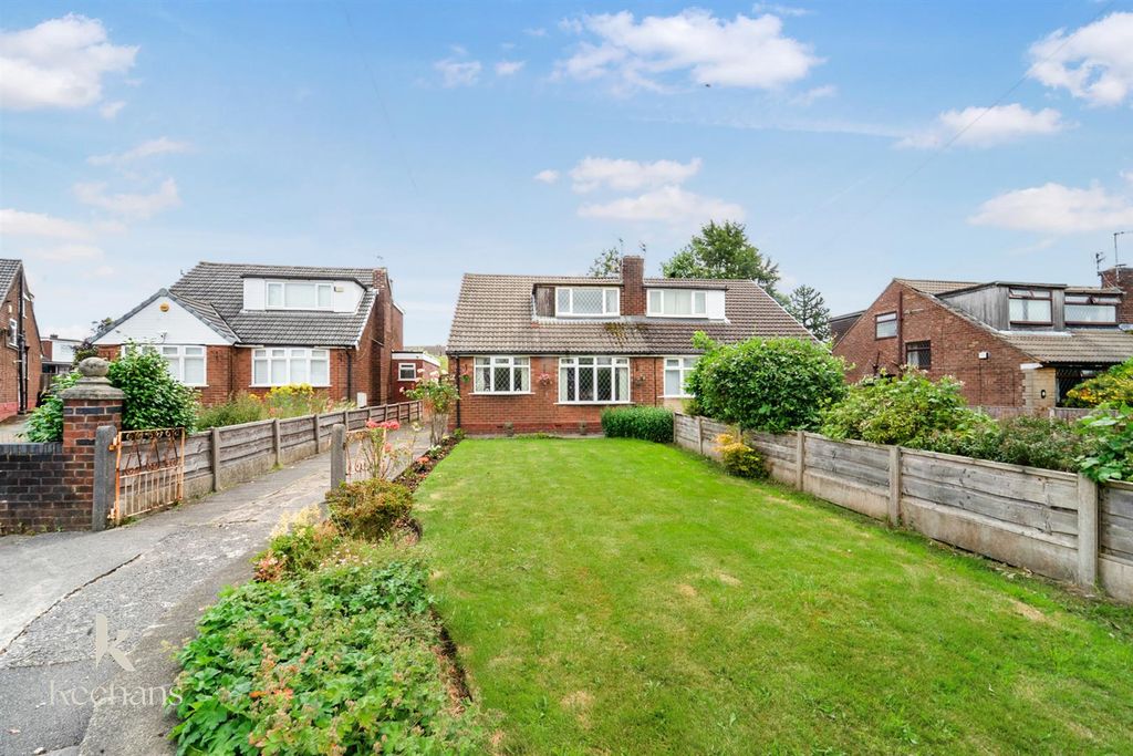 Property photo 1 of 34 Charlton-34.Jpg
