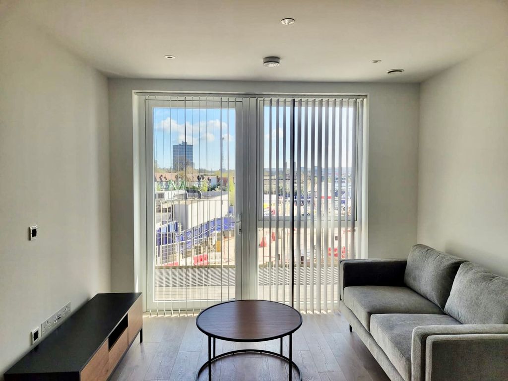 Property photo 1 of 22