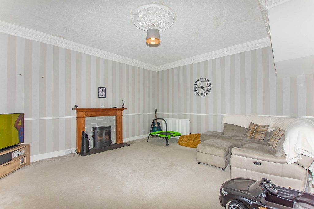 Property photo 3 of 20 Not Specified