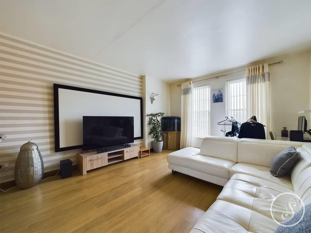 Property photo 1 of 9 Cam02158G0-Pr0091-Still001-Thumbnail-H750-70.Jpg