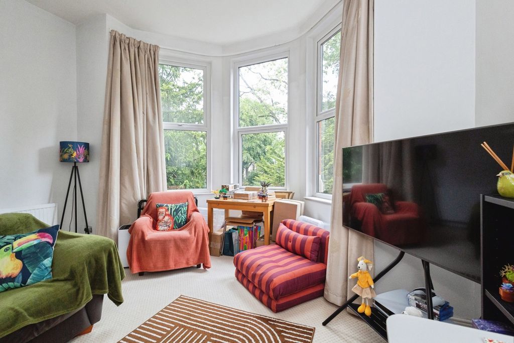 Property photo 2 of 15 Pbox-Img.Jpg