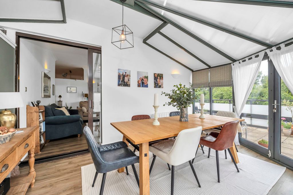 Property photo 2 of 18 Dining Room