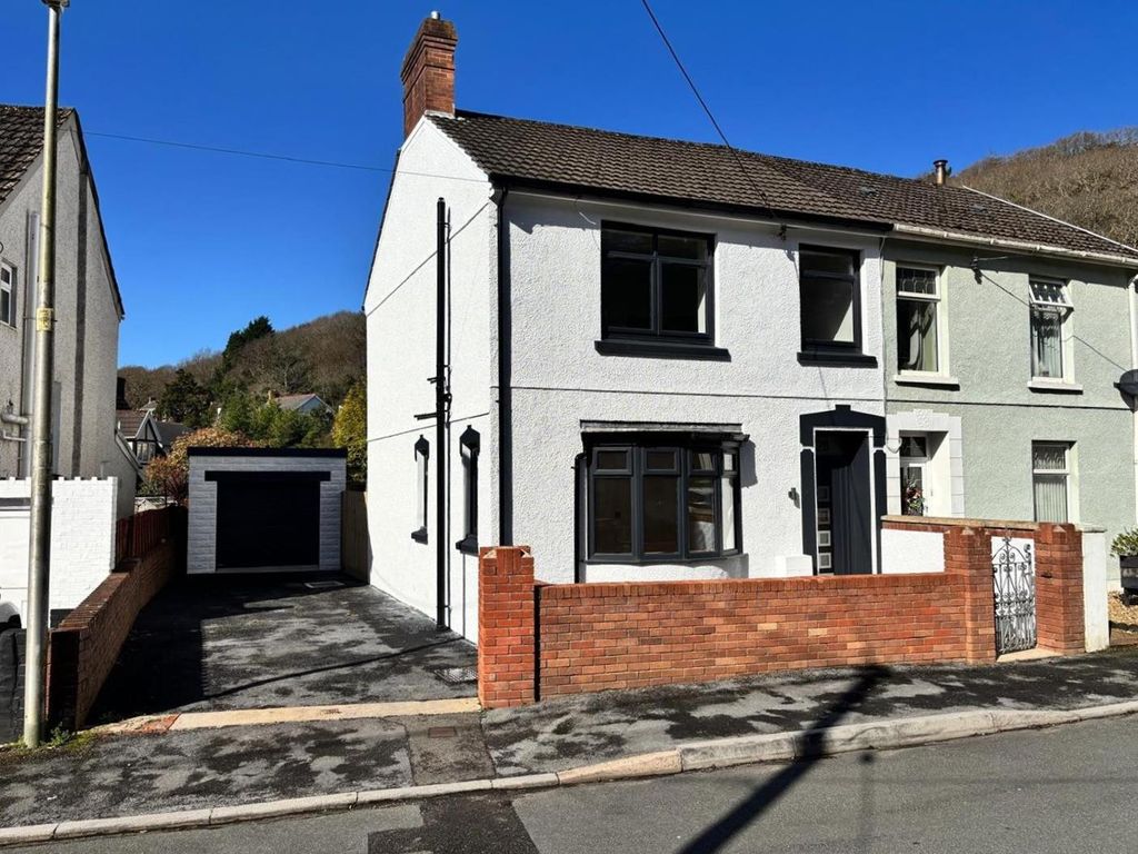 Property photo 1 of 29 N6Jjxd12.Png