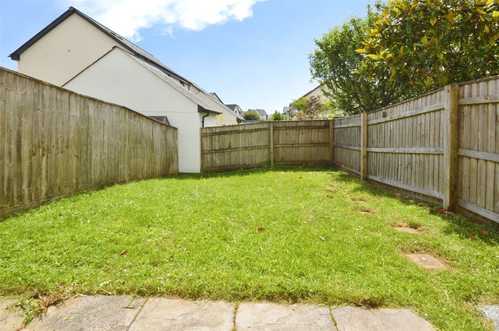 Property photo 2 of 16 Picture No. 01
