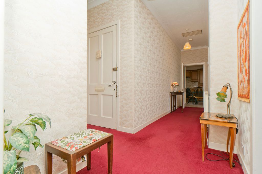 Additional image 8 of 3 bed flat for sale1c Market Place, North Berwick, East Lothian EH39