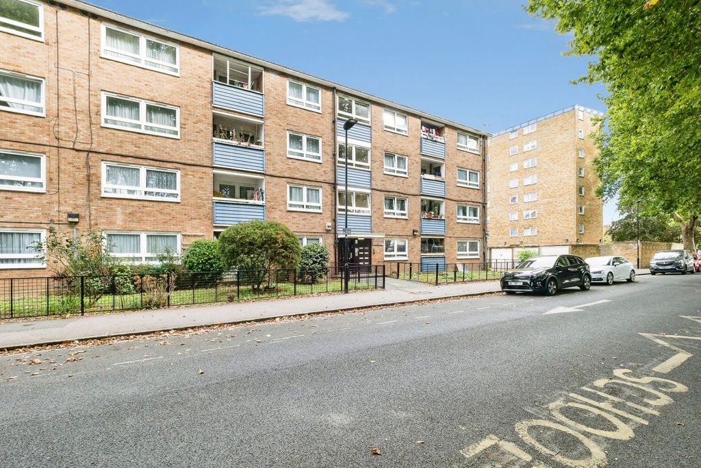 Property photo 1 of 17 Pbox-Img.Jpg