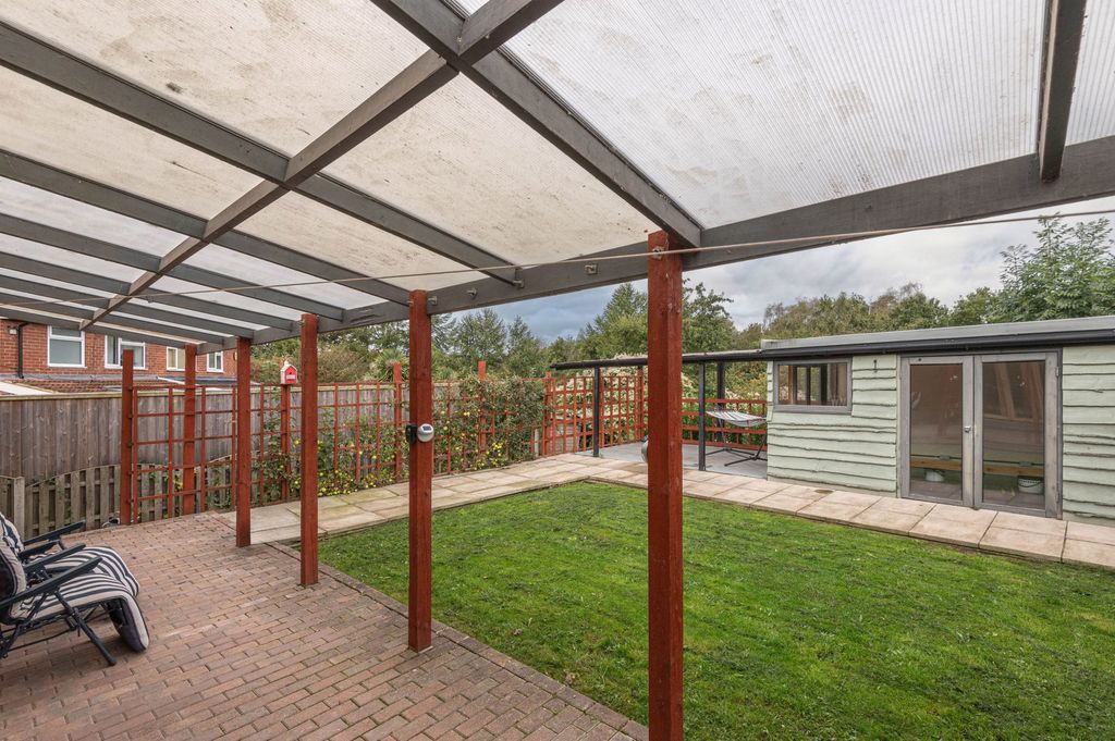 Property photo 2 of 15