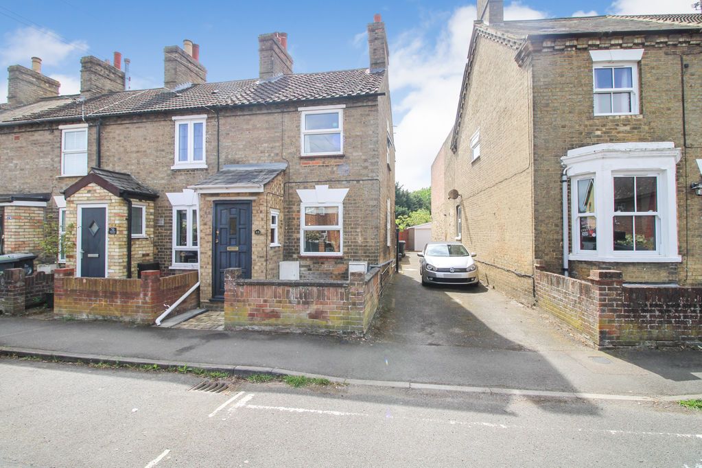 Property photo 1 of 13 Front