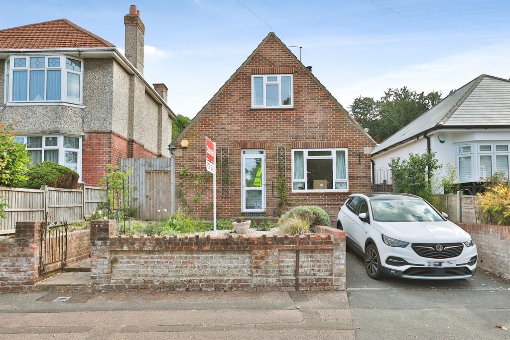 Property photo 1 of 21