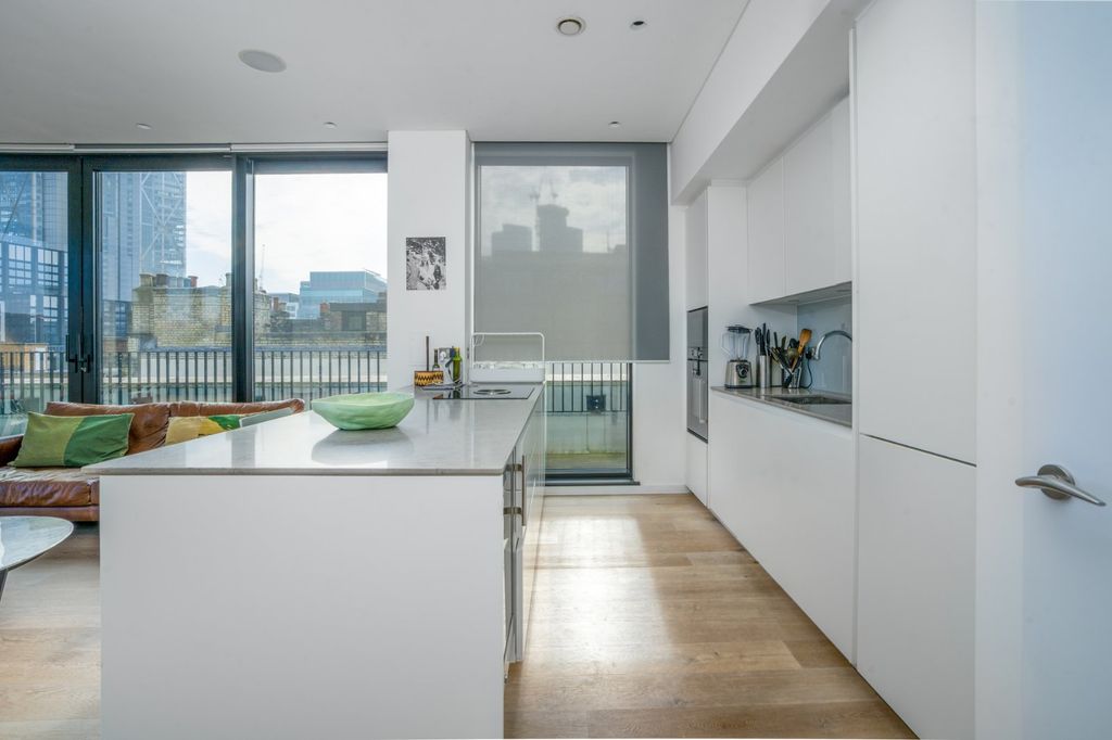 Property photo 1 of 14 Picture No. 24