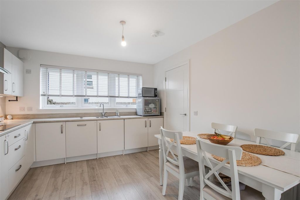 Property photo 3 of 47 Img_2977.Jpg