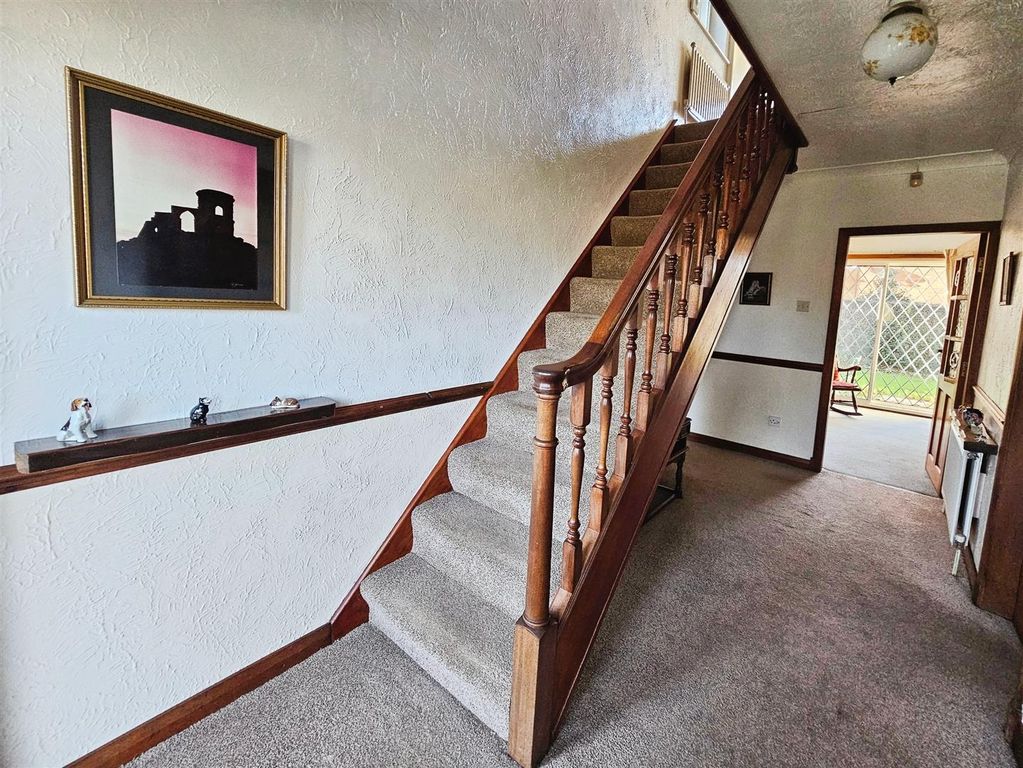 Property photo 3 of 34 3188091B-20251117_120659.Jpg