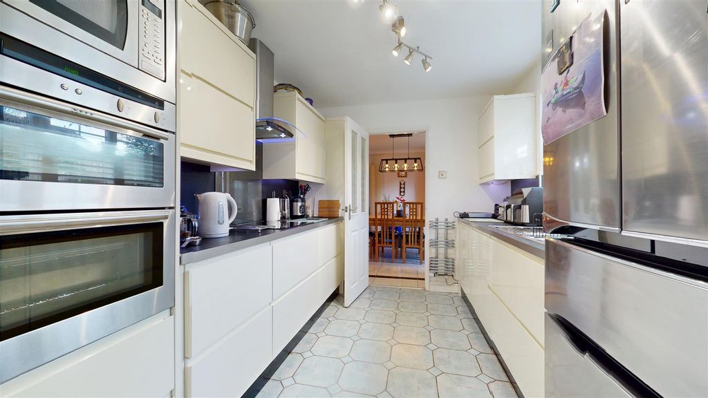 Property photo 2 of 18 03262026_092658.Jpg