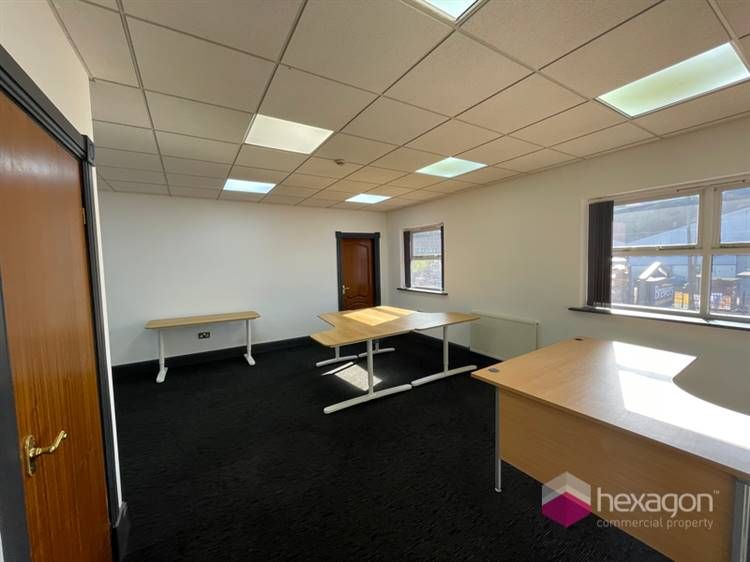 Property photo 3 of 4