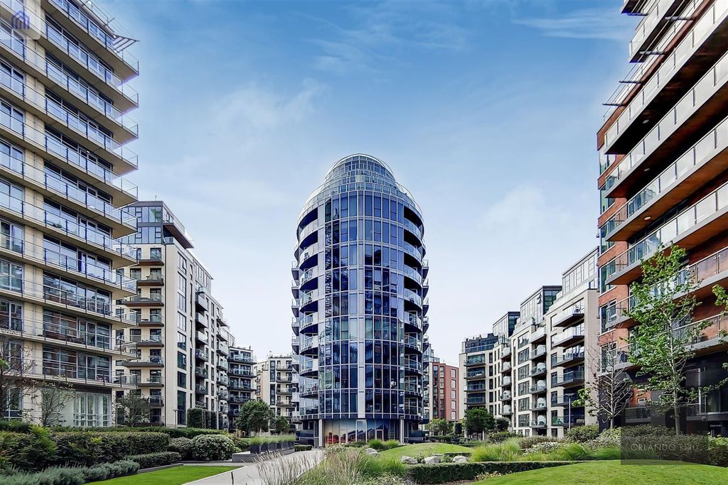 Property photo 3 of 13