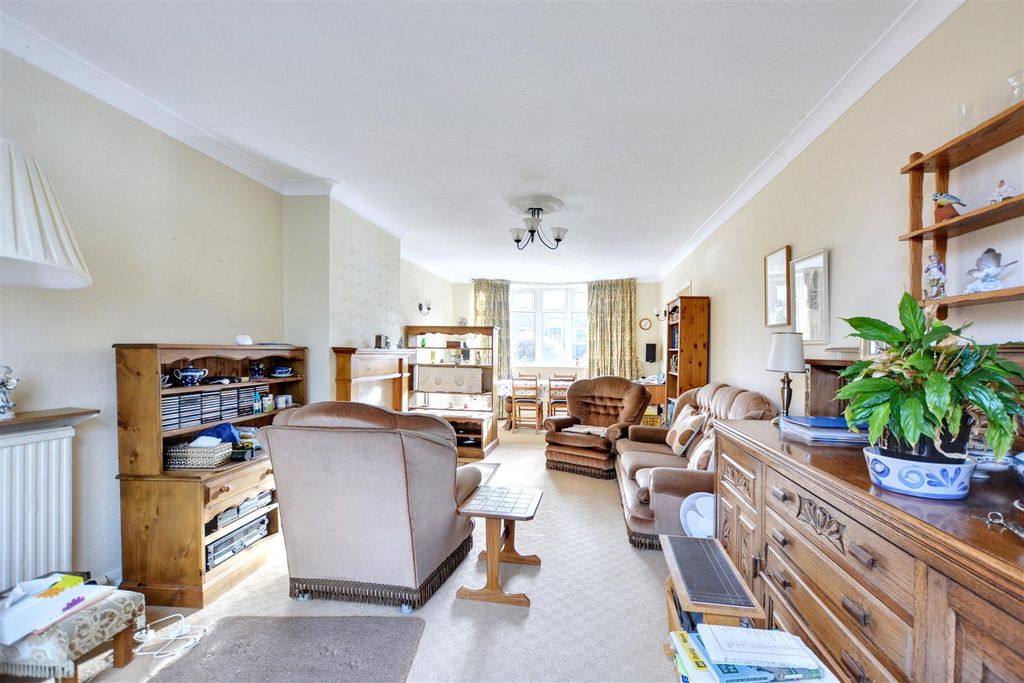 Property photo 3 of 16 Lounge Diner_3.Jpeg