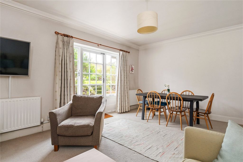 Property photo 2 of 11 Reception Room