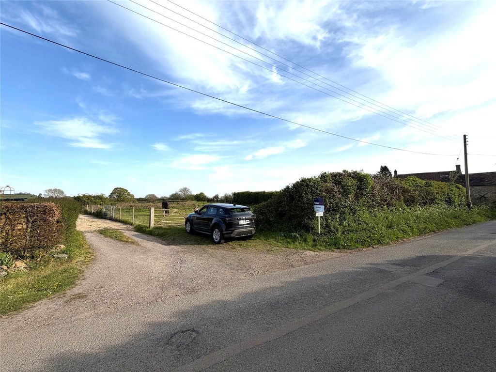 Property photo 1 of 9 Picture No. 01