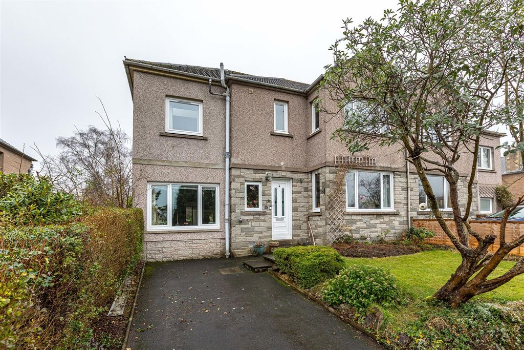 Property photo 1 of 38 Chilla Ormiston Terrace  Melrose 05.Jpg