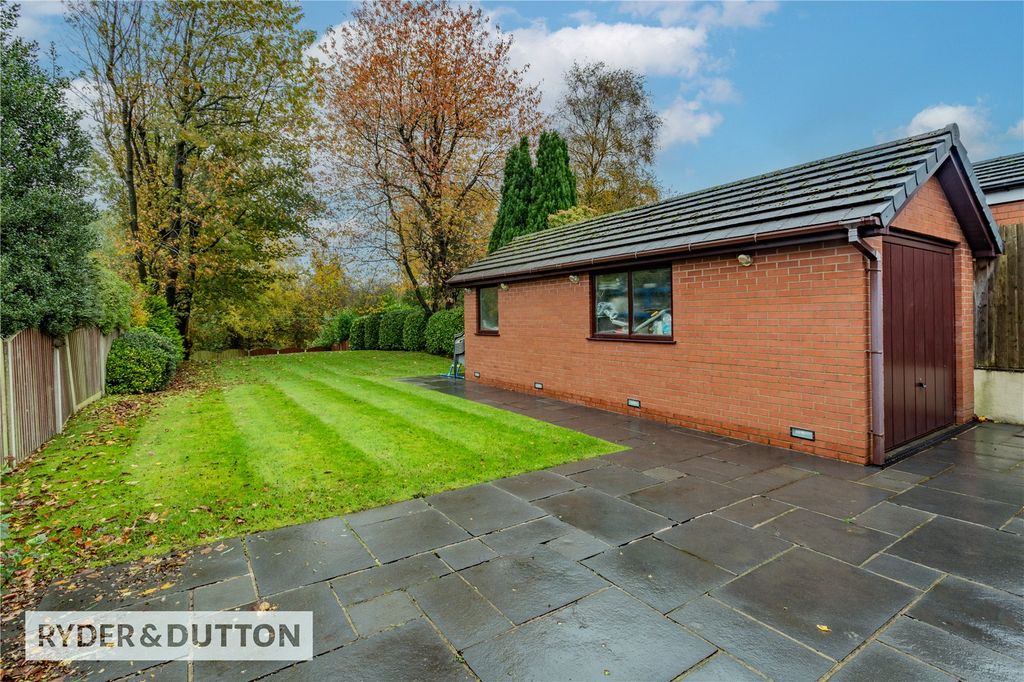 Property photo 2 of 31 Picture No. 27