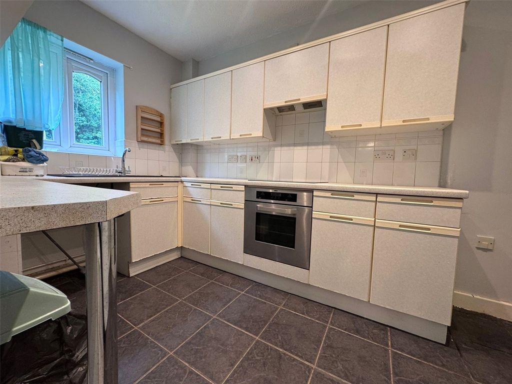 Property photo 3 of 12 Picture No. 18