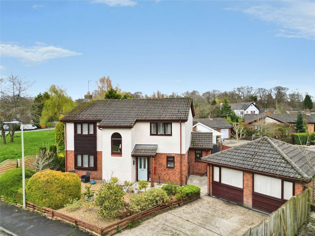 Property photo 1 of 22 Description