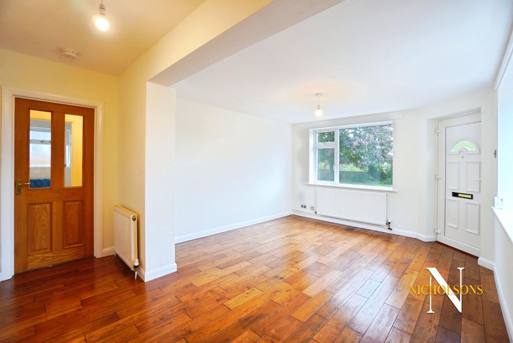 Property photo 3 of 23 4419265