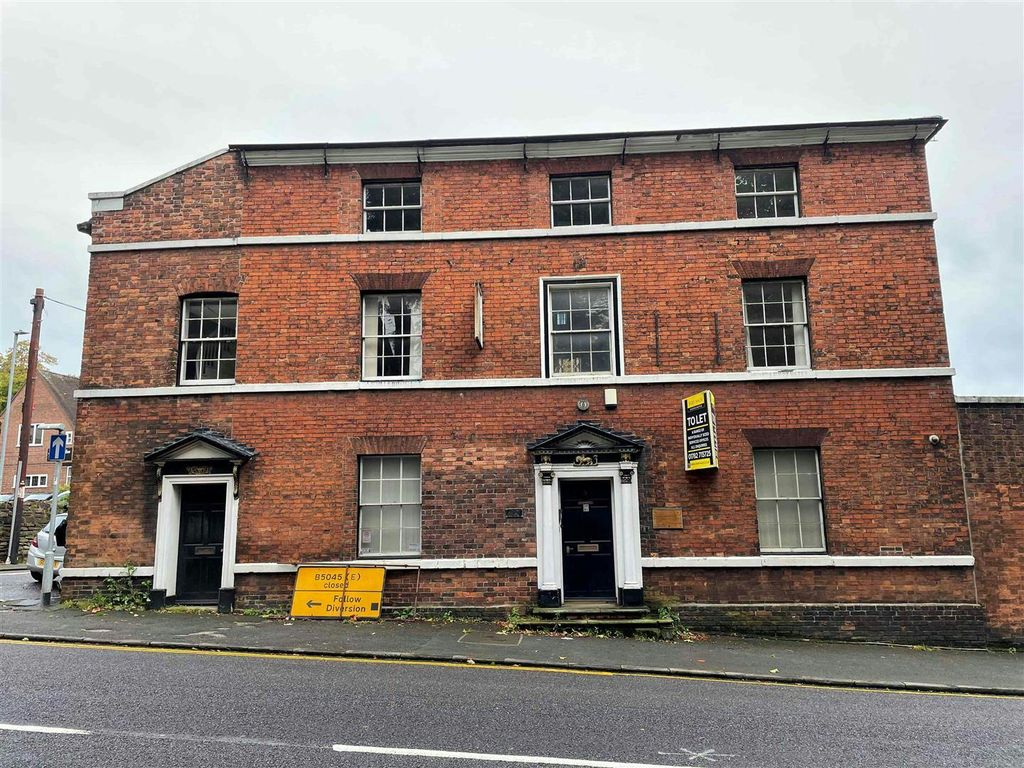 Property photo 1 of 14 Queen St 1.Jpg