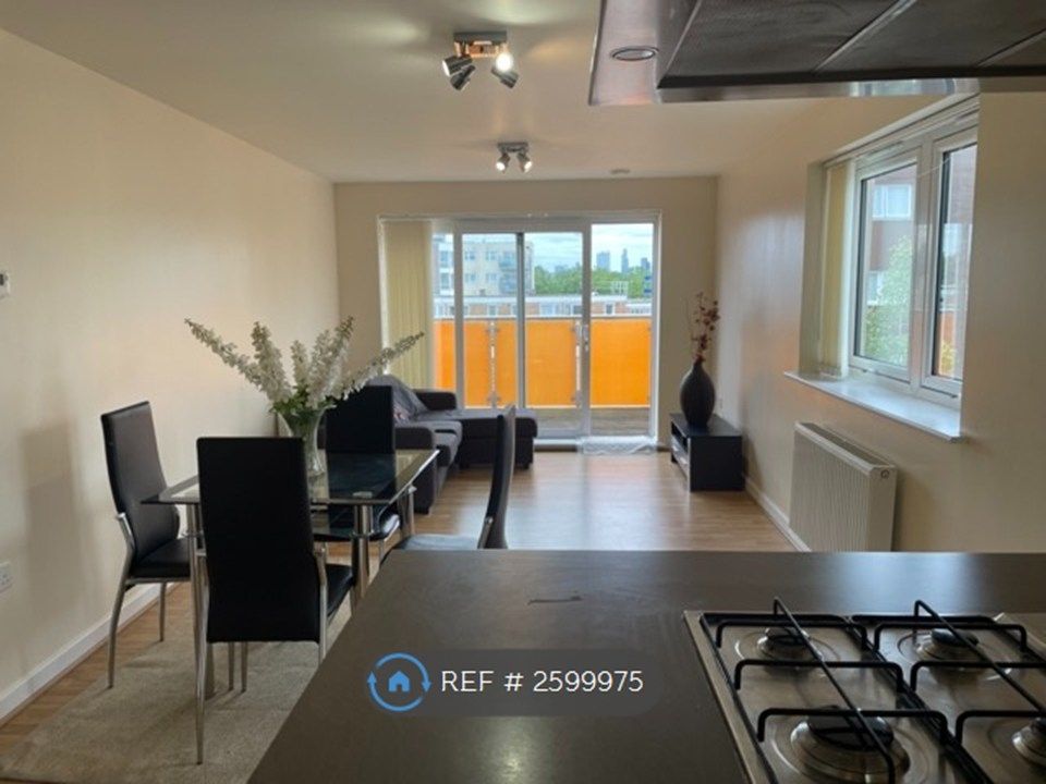 Property photo 1 of 21