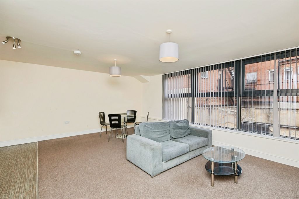 Property photo 3 of 16