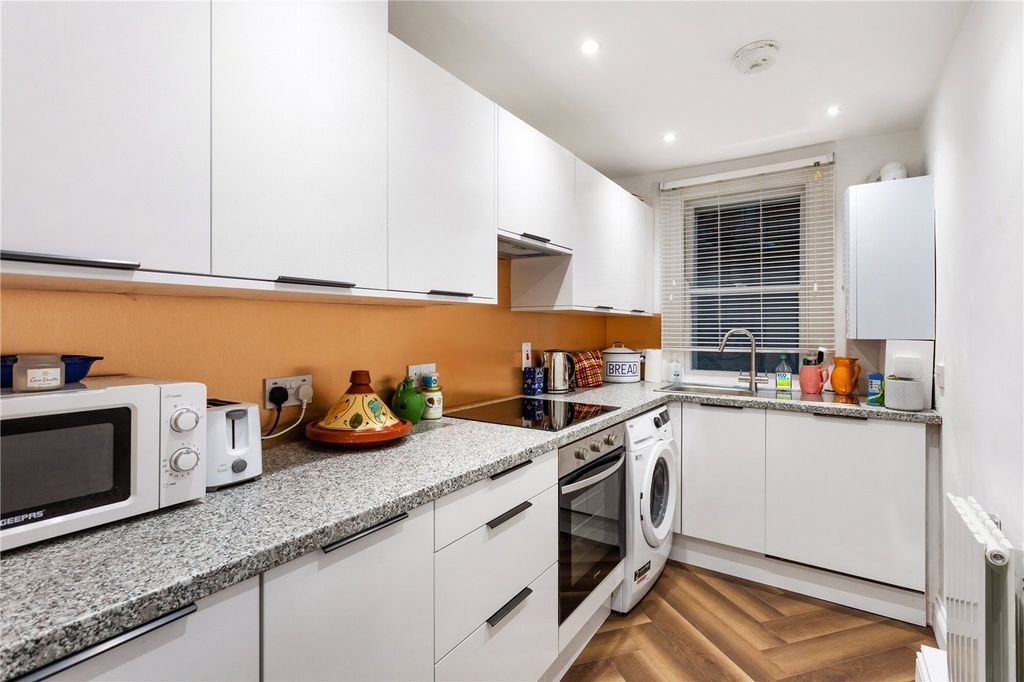 Property photo 3 of 14 Picture No. 20