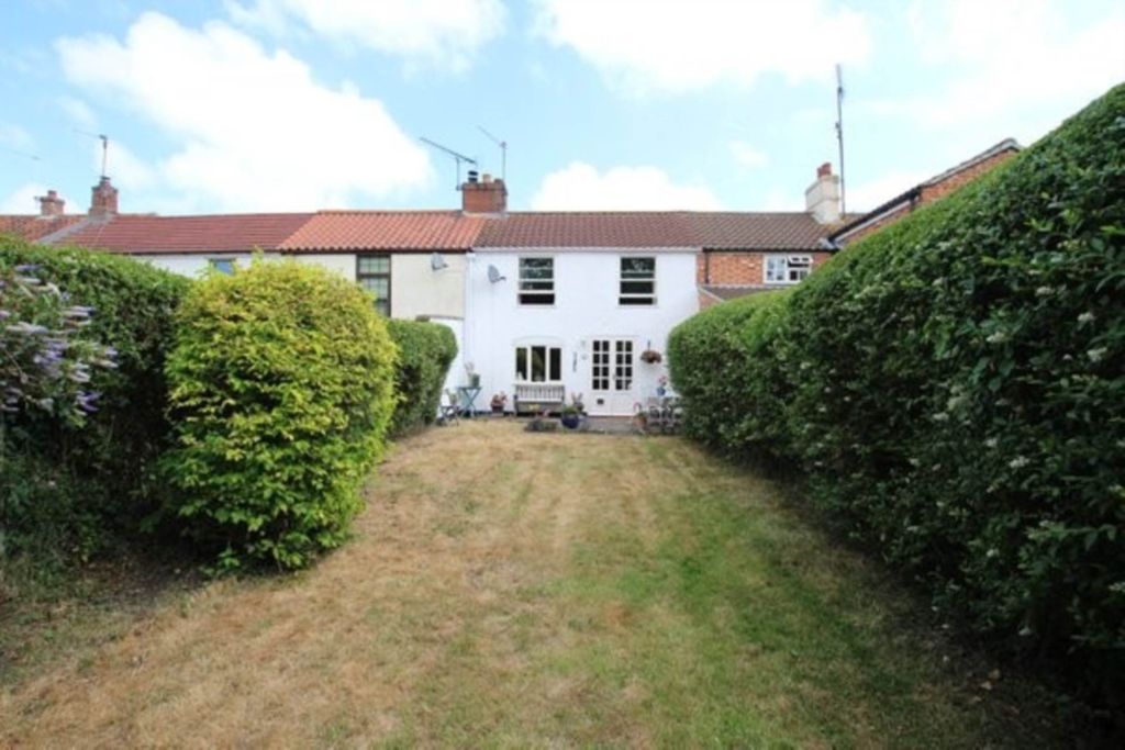 Property photo 2 of 7