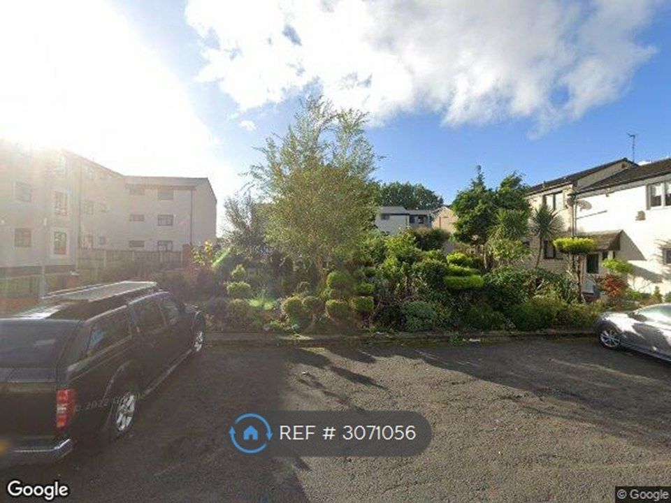 Property photo 1 of 1