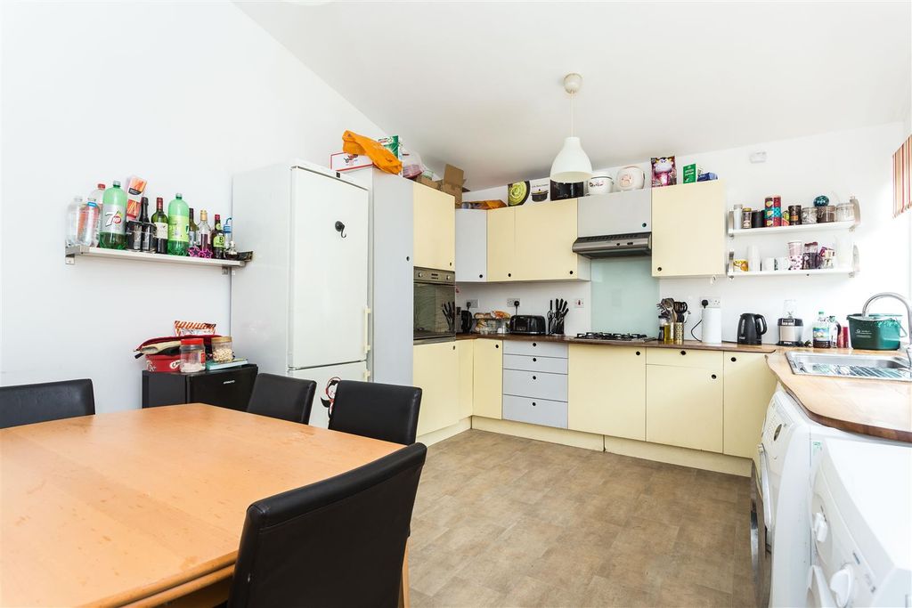 Property photo 2 of 11 Highres2186041.Jpg
