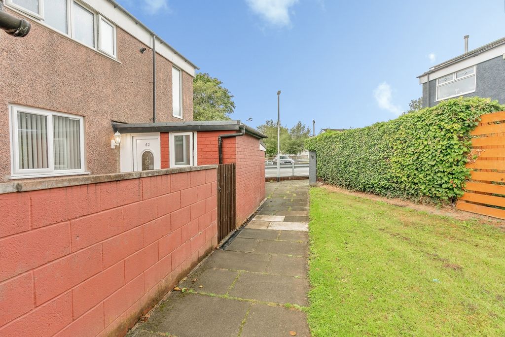 Property photo 1 of 19 Pbox-Img.Jpg