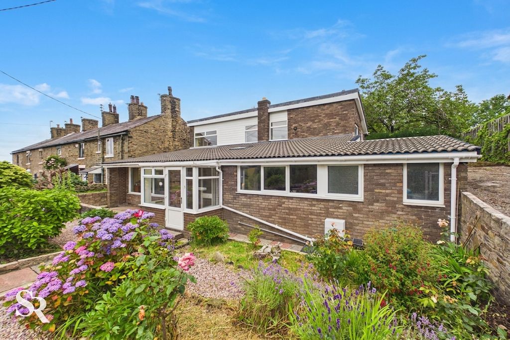 Property photo 1 of 39