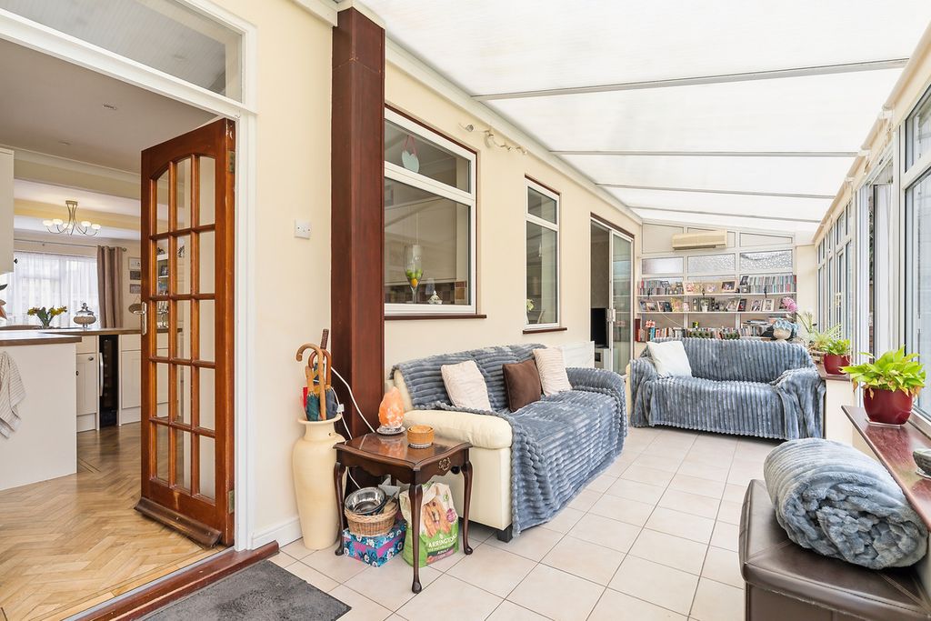 Additional image 15 of 4 bed semi-detached house for saleRaleigh Way, Feltham TW13