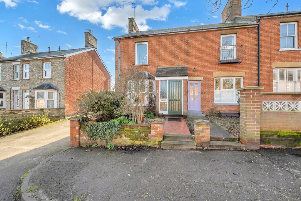 Property photo 1 of 19 Front