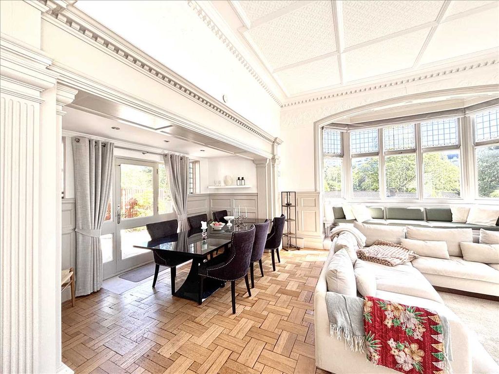 Additional image 4 of 4 bed flat for saleCavendish Road East, The Park, Nottingham NG7