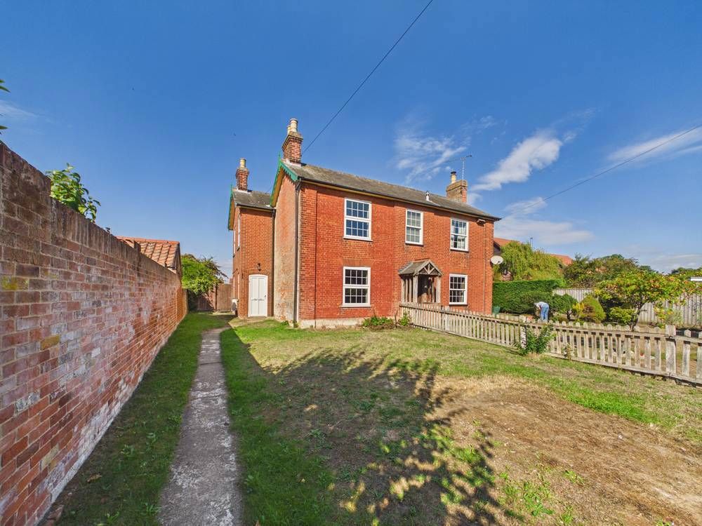 Property photo 1 of 15 Giraffe360-Still015