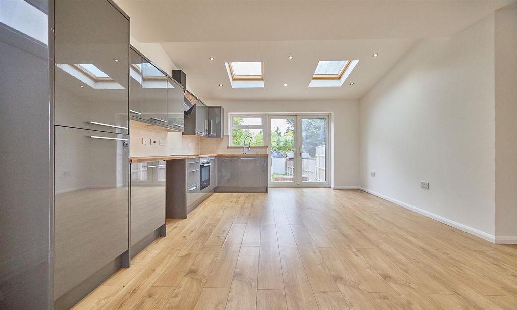 Property photo 2 of 10 Open Plan Refitted Living Dining Kitchen